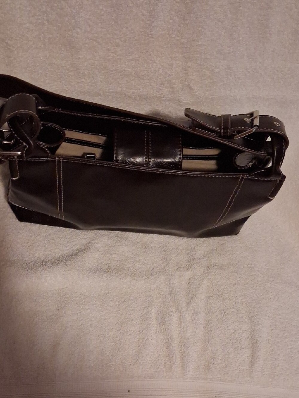 Nine West Black Shoulder Bag with White Contrast Stitching - Picture 8 of 9
